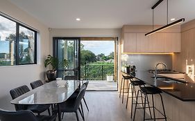 Modern Immaculate Residence In Mount Wellington